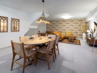 Finca Peralta Natura Exxacon chalets de obra nueva en Alhaurín de la Torre Málaga con cuarto de juegos