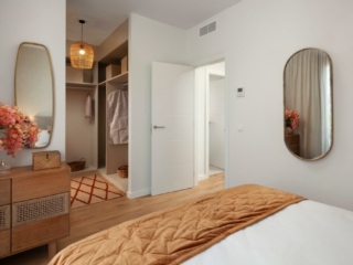 Finca Peralta Natura Exxacon chalets de obra nueva en Alhaurín de la Torre Málaga con vestidor en dormitorio principal