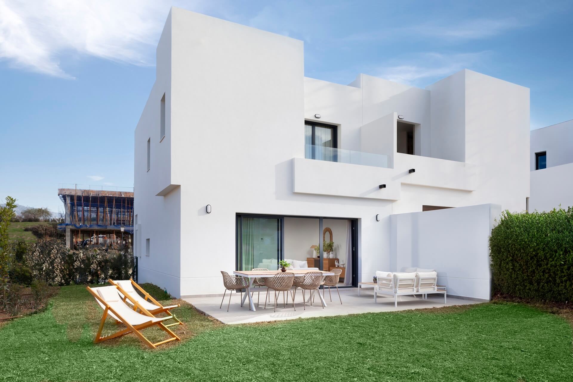 Finca Peralta Natura Exxacon chalets de obra nueva en Alhaurín de la Torre Málaga