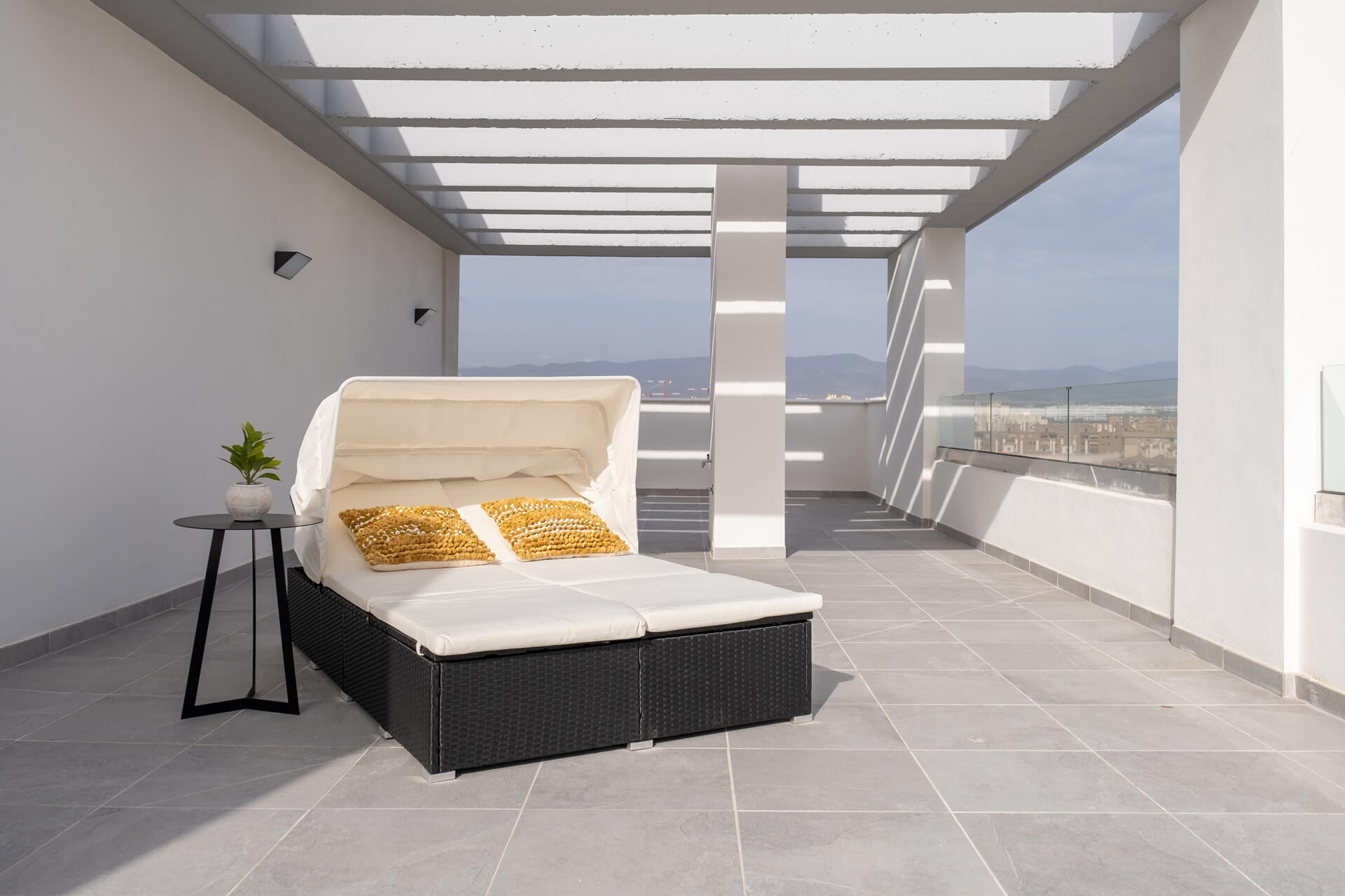 Urban Litoral Exxacon atico de obra nueva en Málaga de 3 dormitorios con solarium