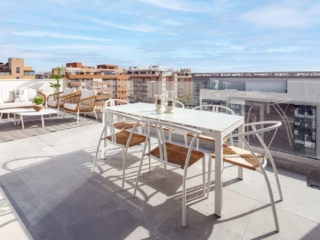 Urban Litoral Exxacon atico de obra nueva en Málaga de 3 dormitorios con una gran terraza